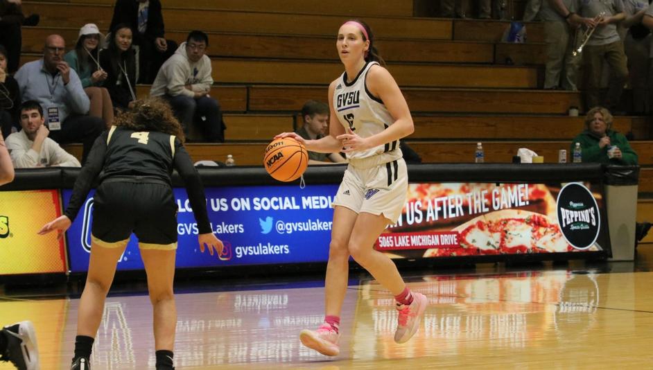 GVSU women's basketeball