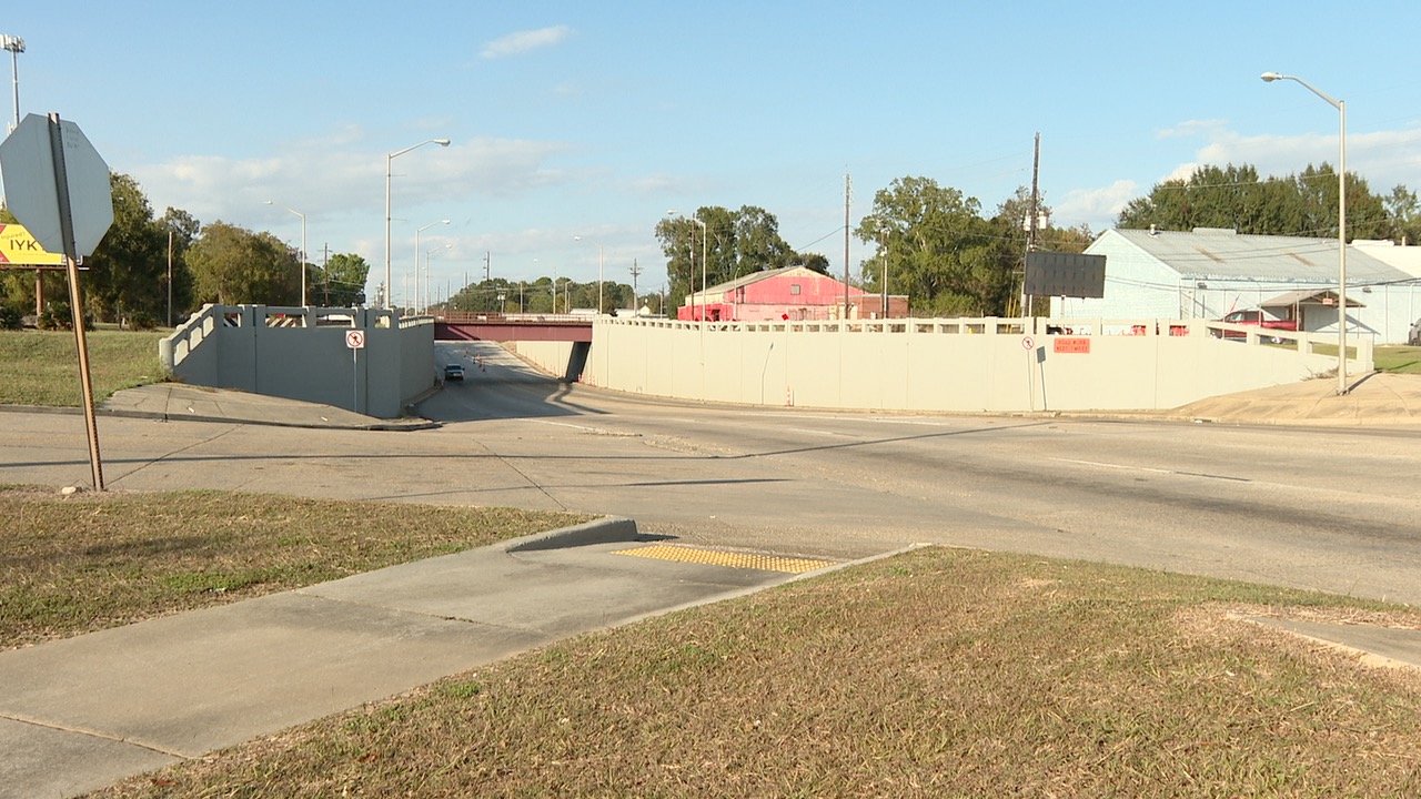 University N Cameron Underpass PIC .jpg