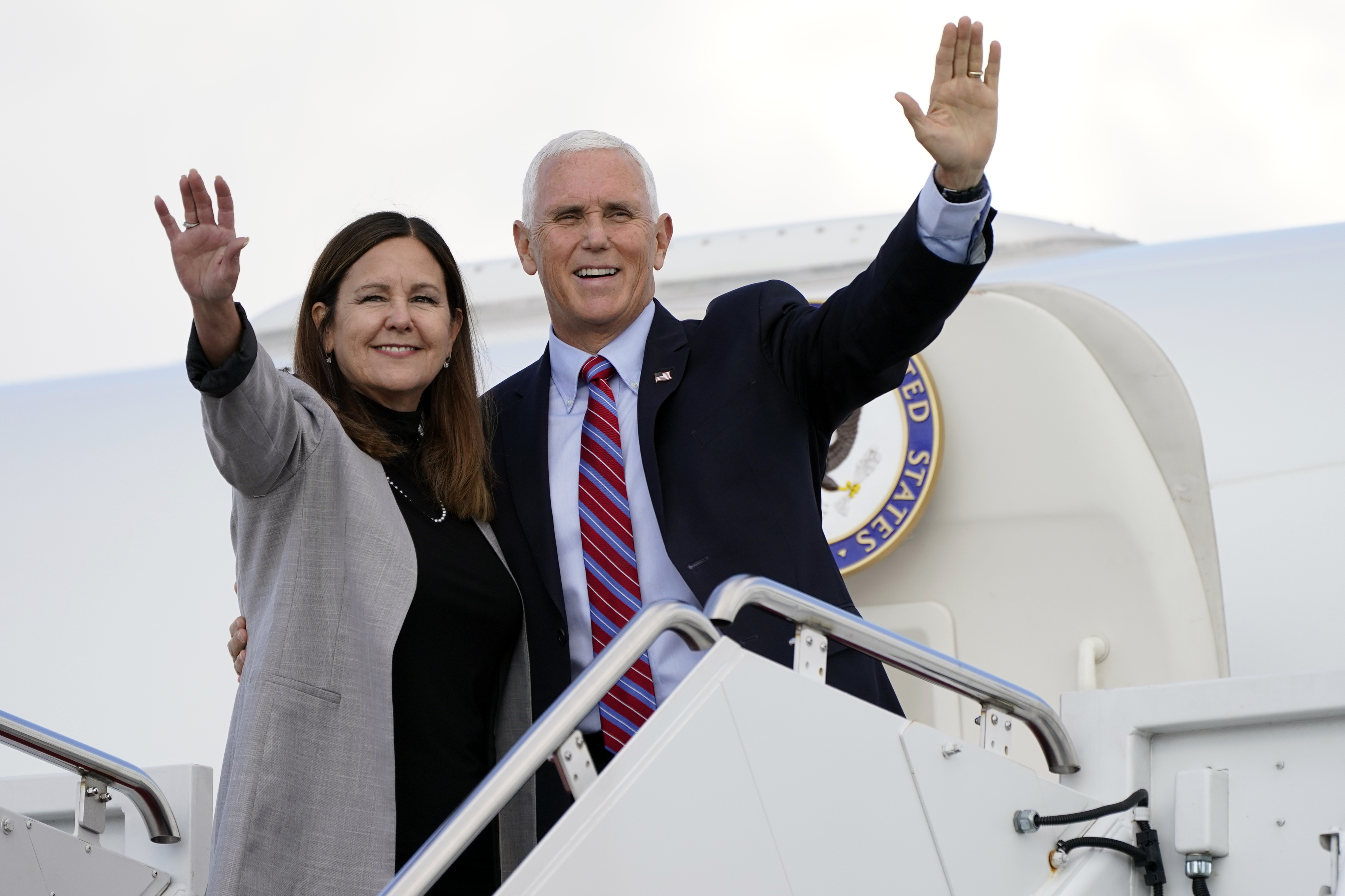 Vice President Mike Pence cancels trip to Indianapolis, will return to D.C. Thursday night