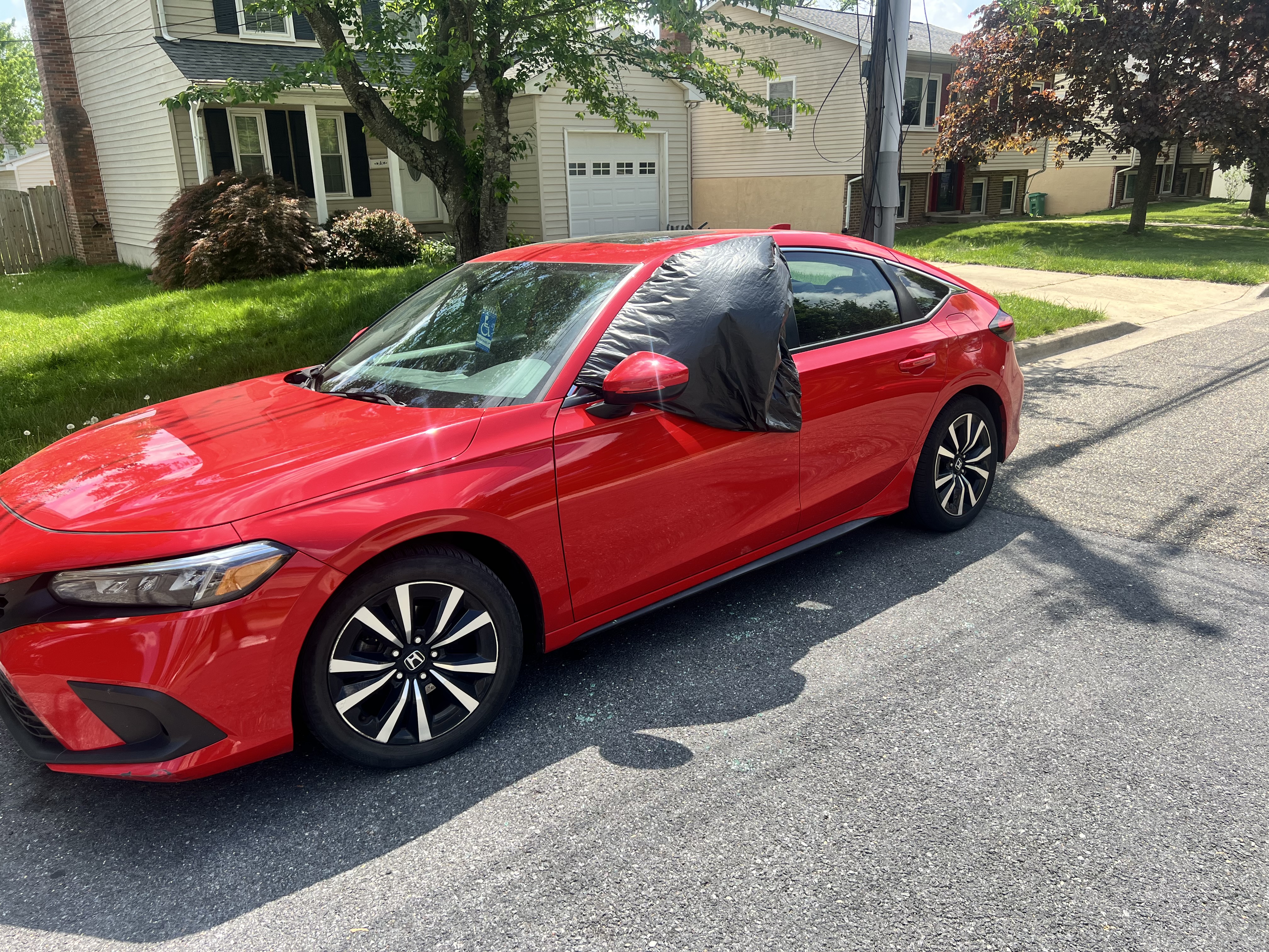 Car airbag thefts Laurel 