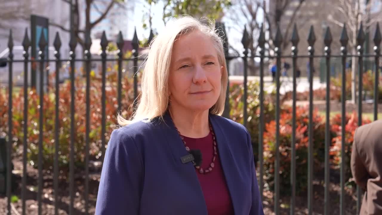 Gov. Abigail Spanberger