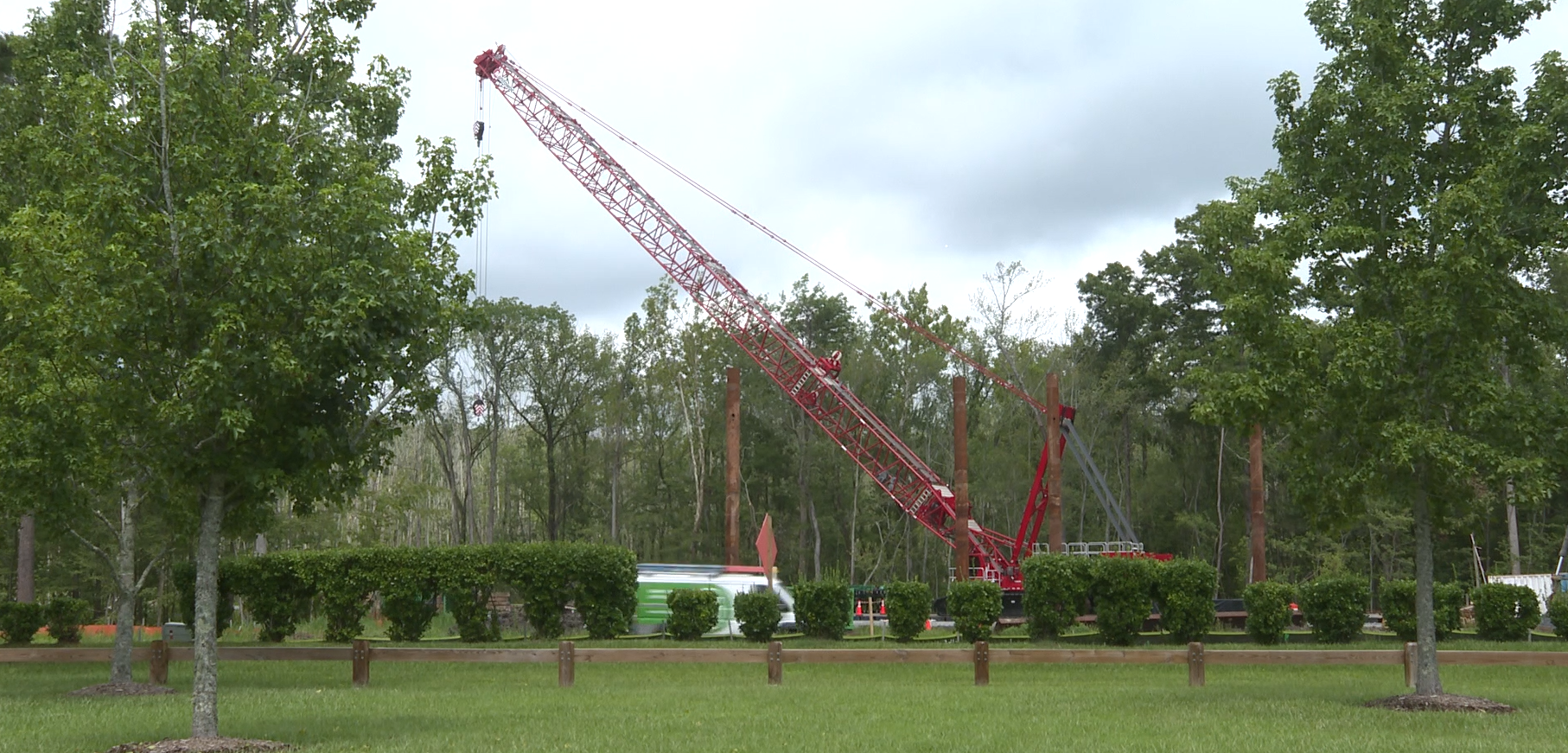 ELBOWROADCONSTRUCTION.png