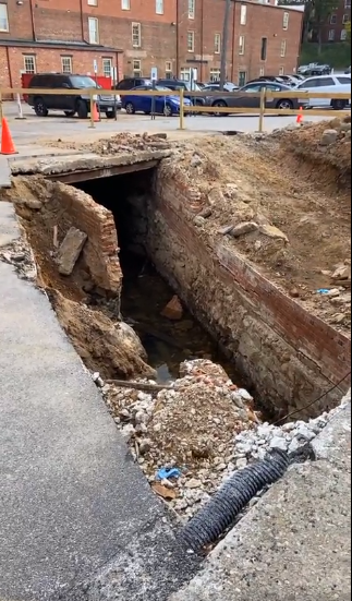 Petersburg woman in hole.png