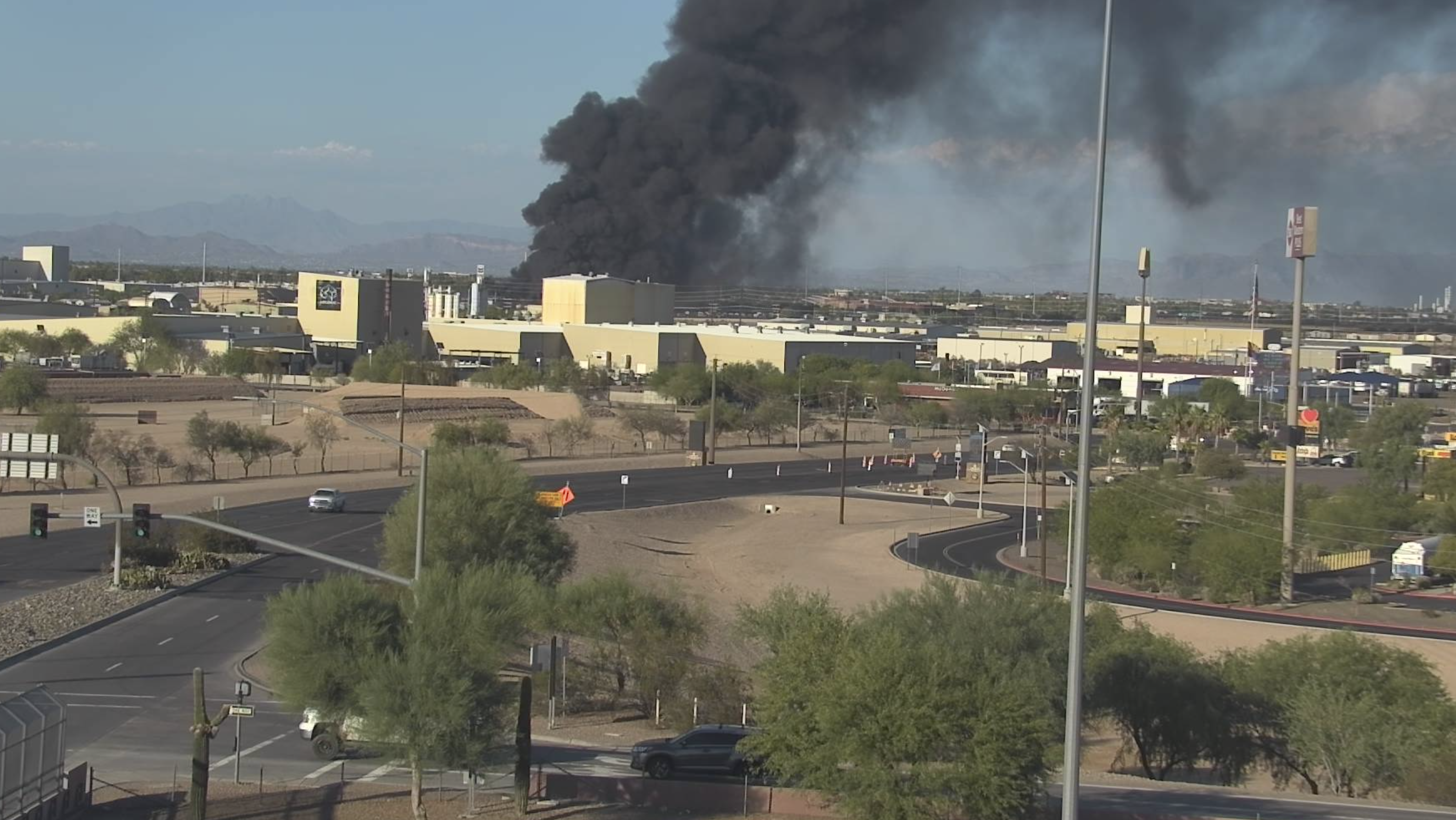 fire near Wild Horse Pass