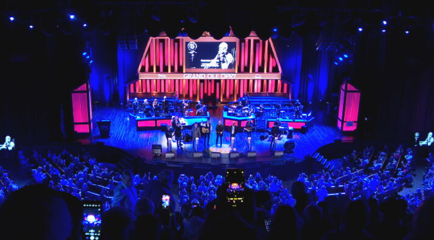 Grand Ole Opry celebrates milestone show with country music superstars