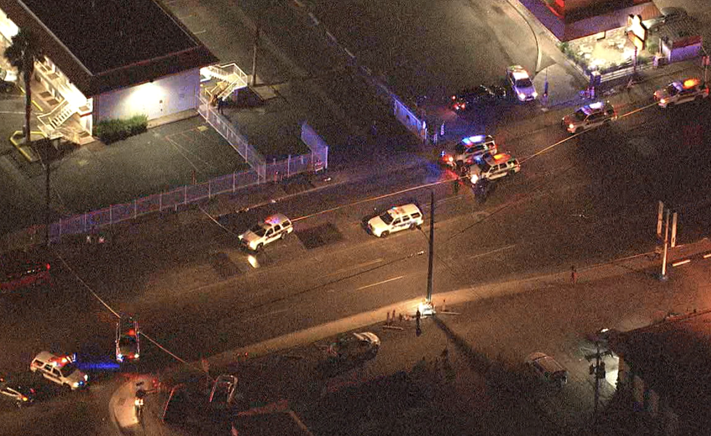 Man shot near 27th Ave. and Indian School Rd.