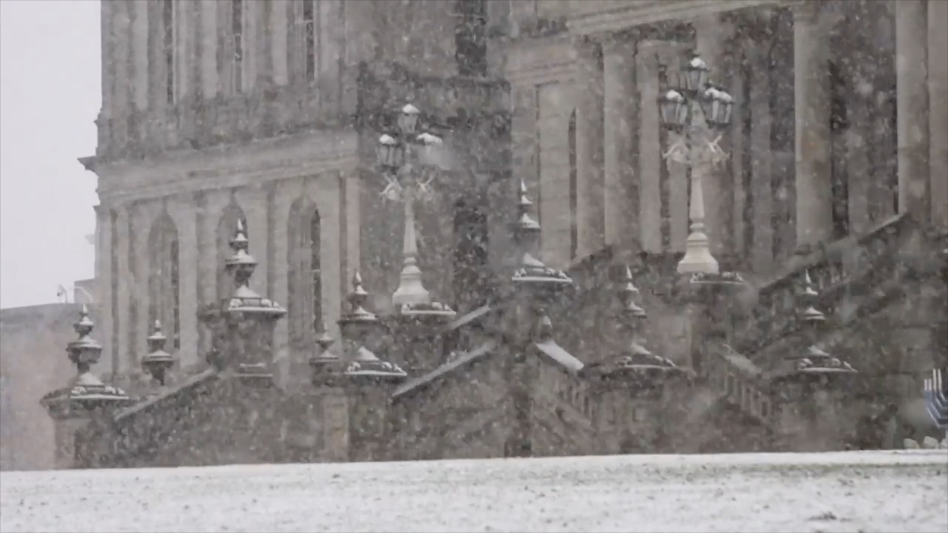 Snowy Michigan State Capitol