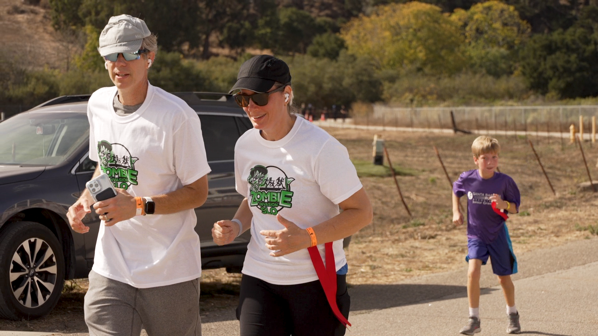 ZOMBIE INVASION SVO.00_00_13_38.Still001.png