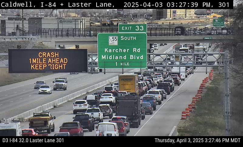 Traffic back up in Nampa after crash near Midland Blvd