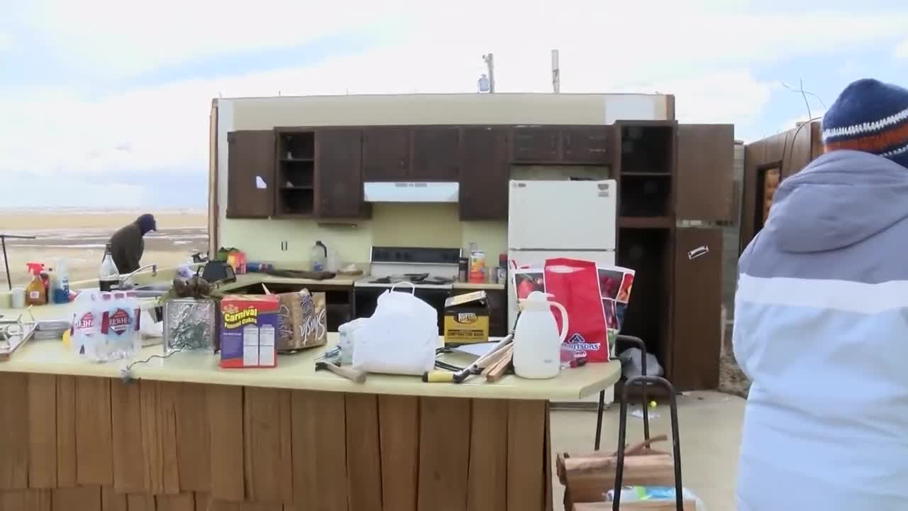 Wind destroys house of family in Stanford