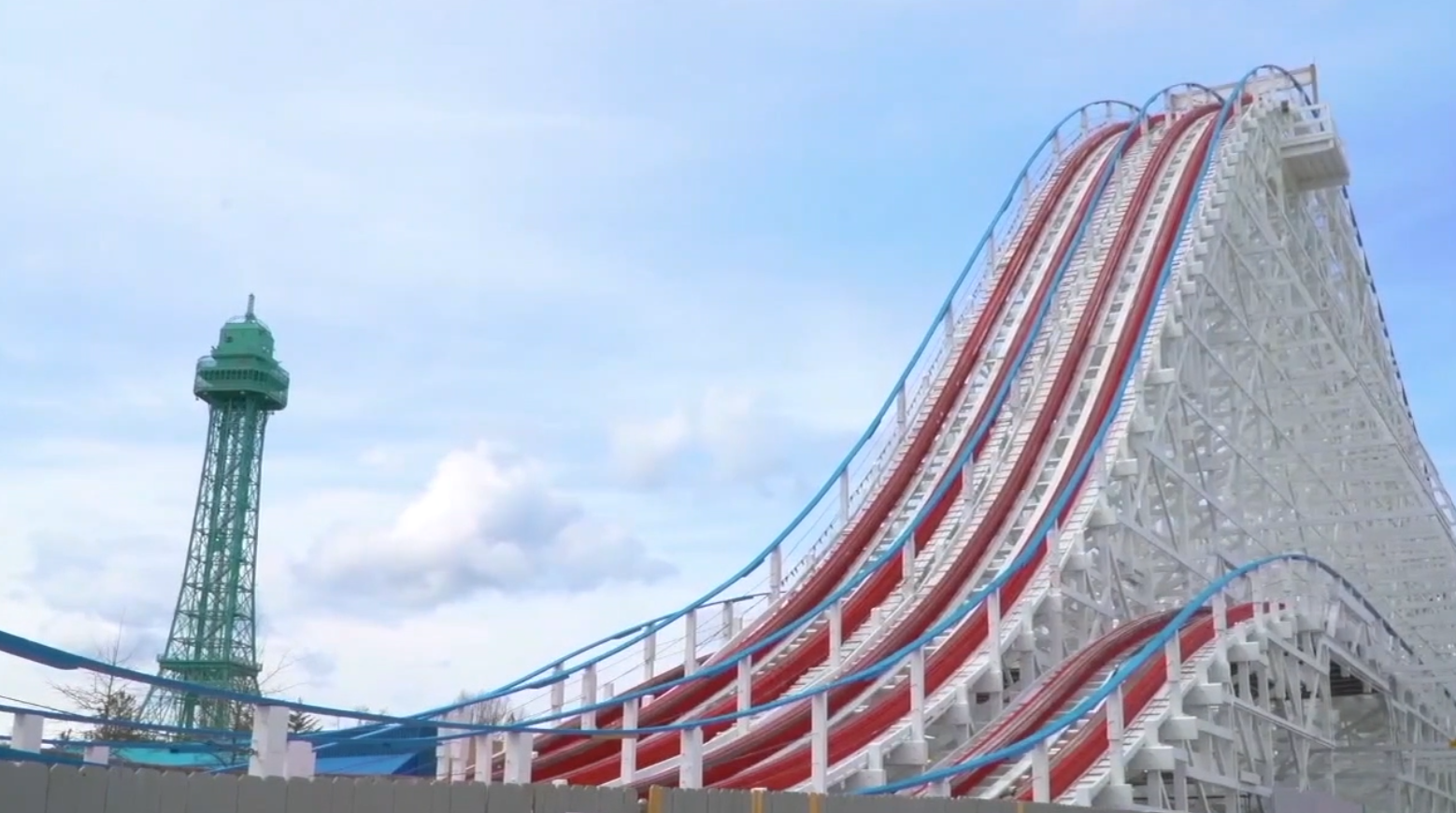 kings island.png