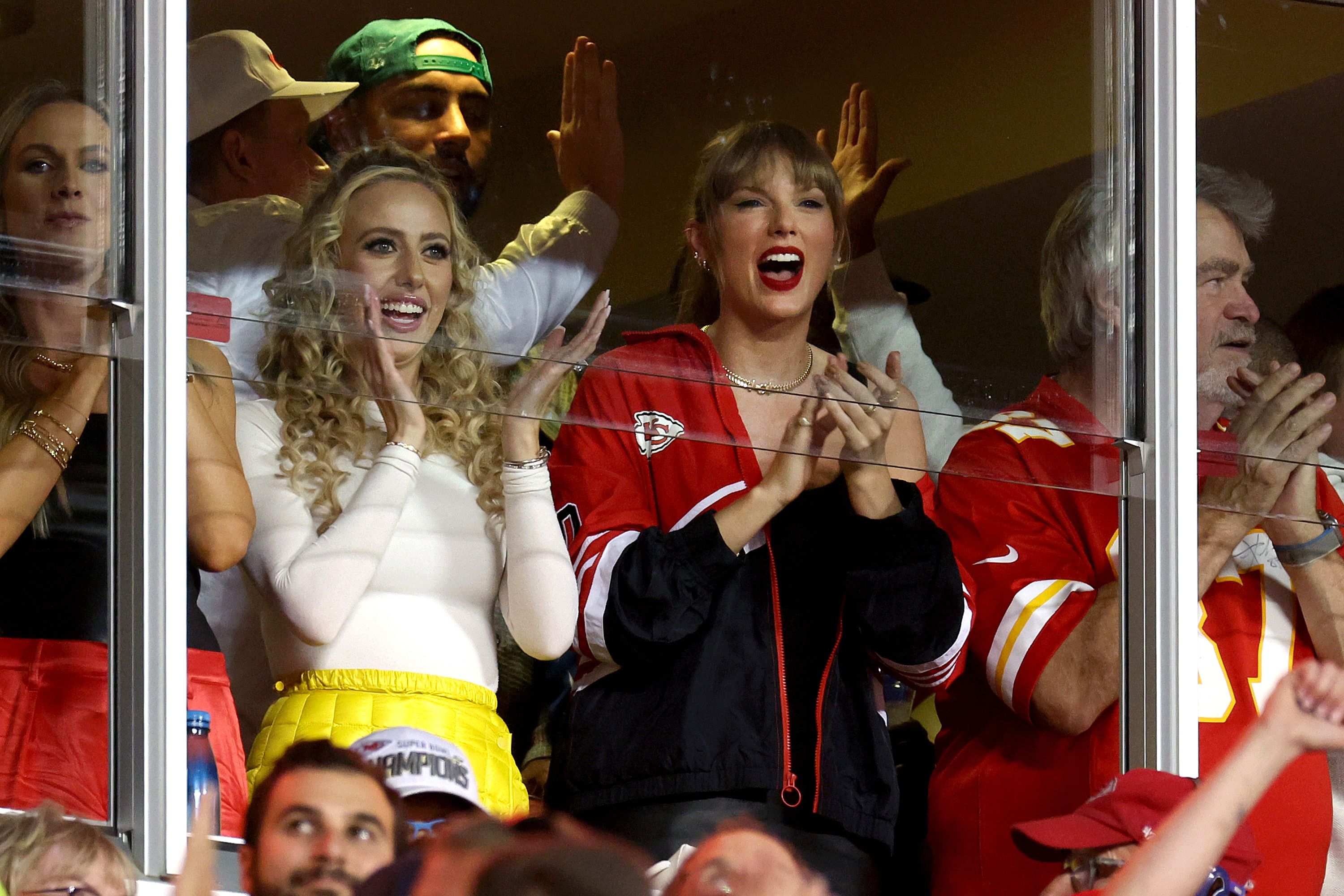 Travis Kelce stars as Kansas City Chiefs, with Taylor Swift in attendance, beat Denver Broncos