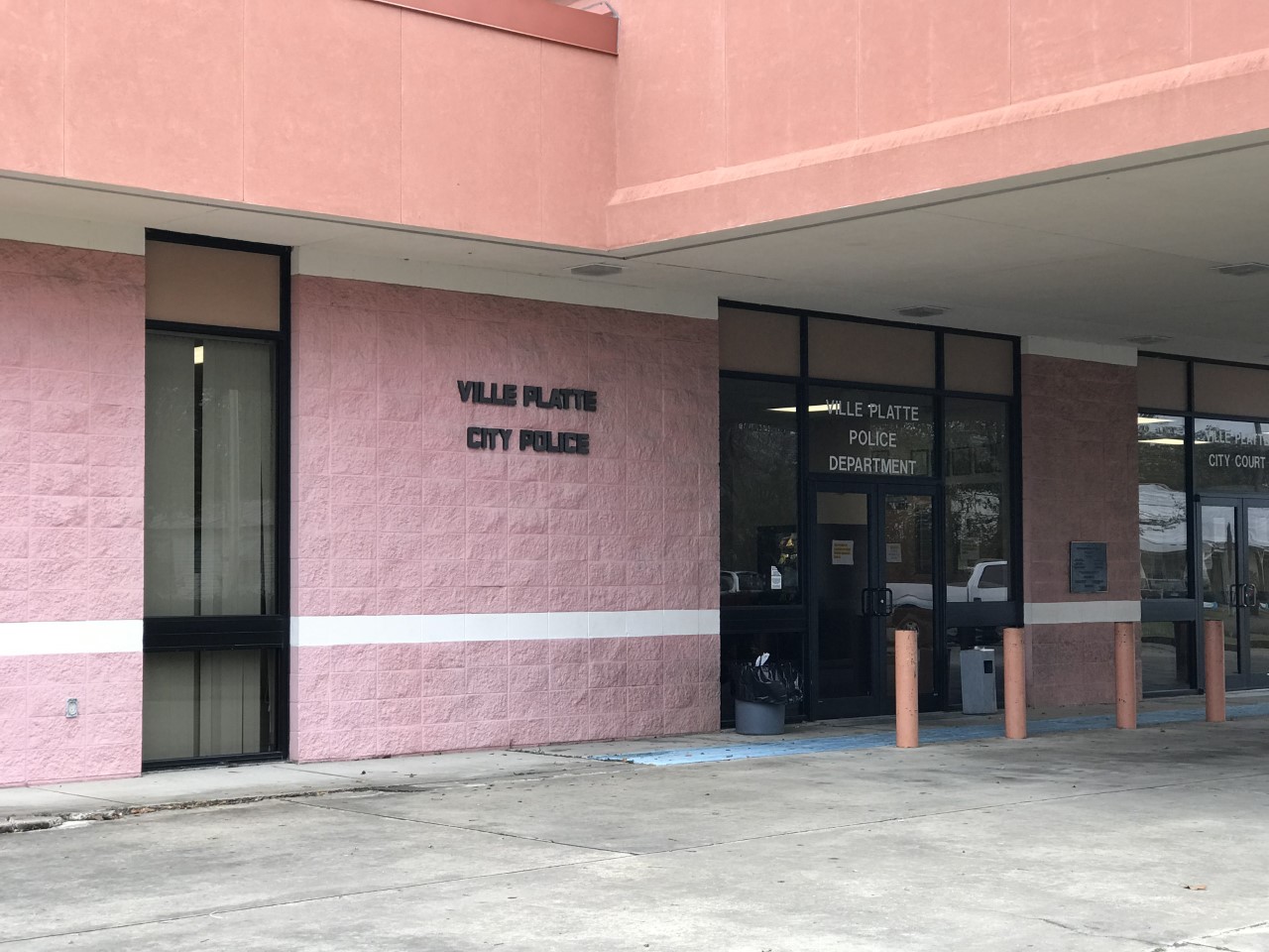 Ville Platte Police Dept.jpg