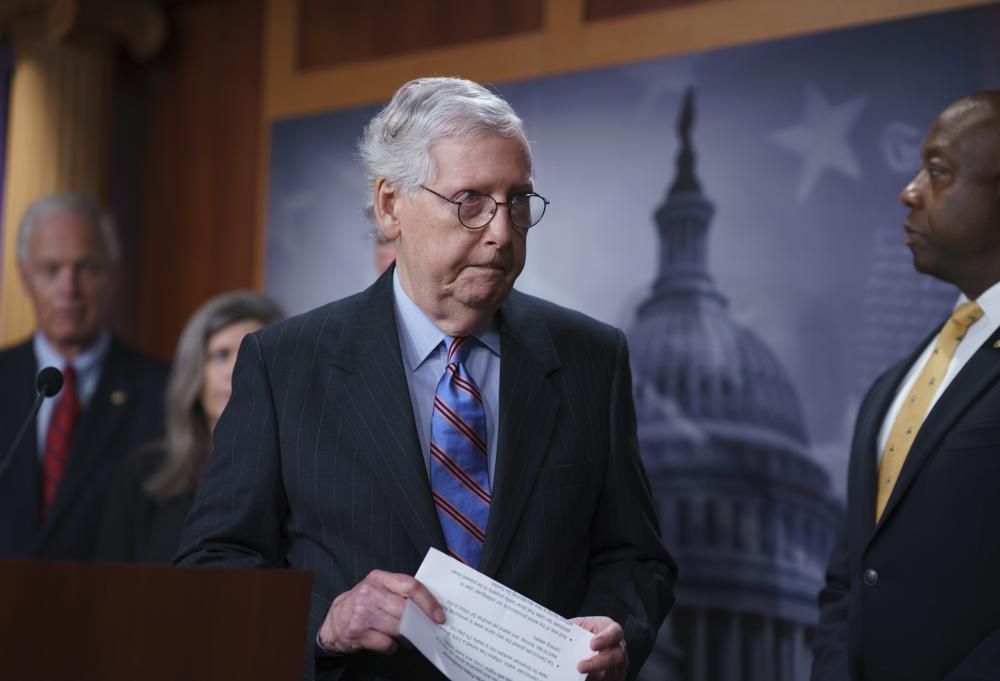 senators_AP.jpeg