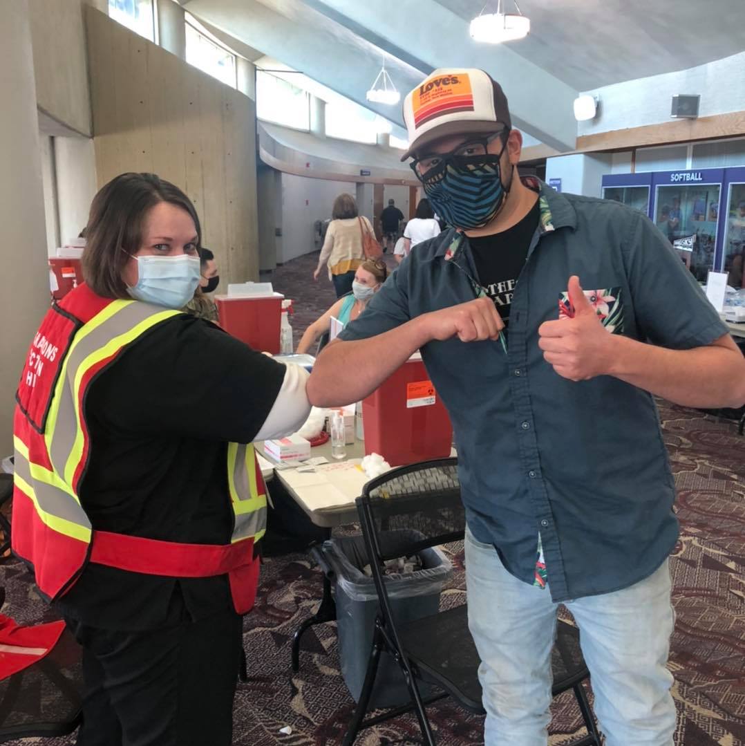 Antonio Cruz Martinez and Amy Carter