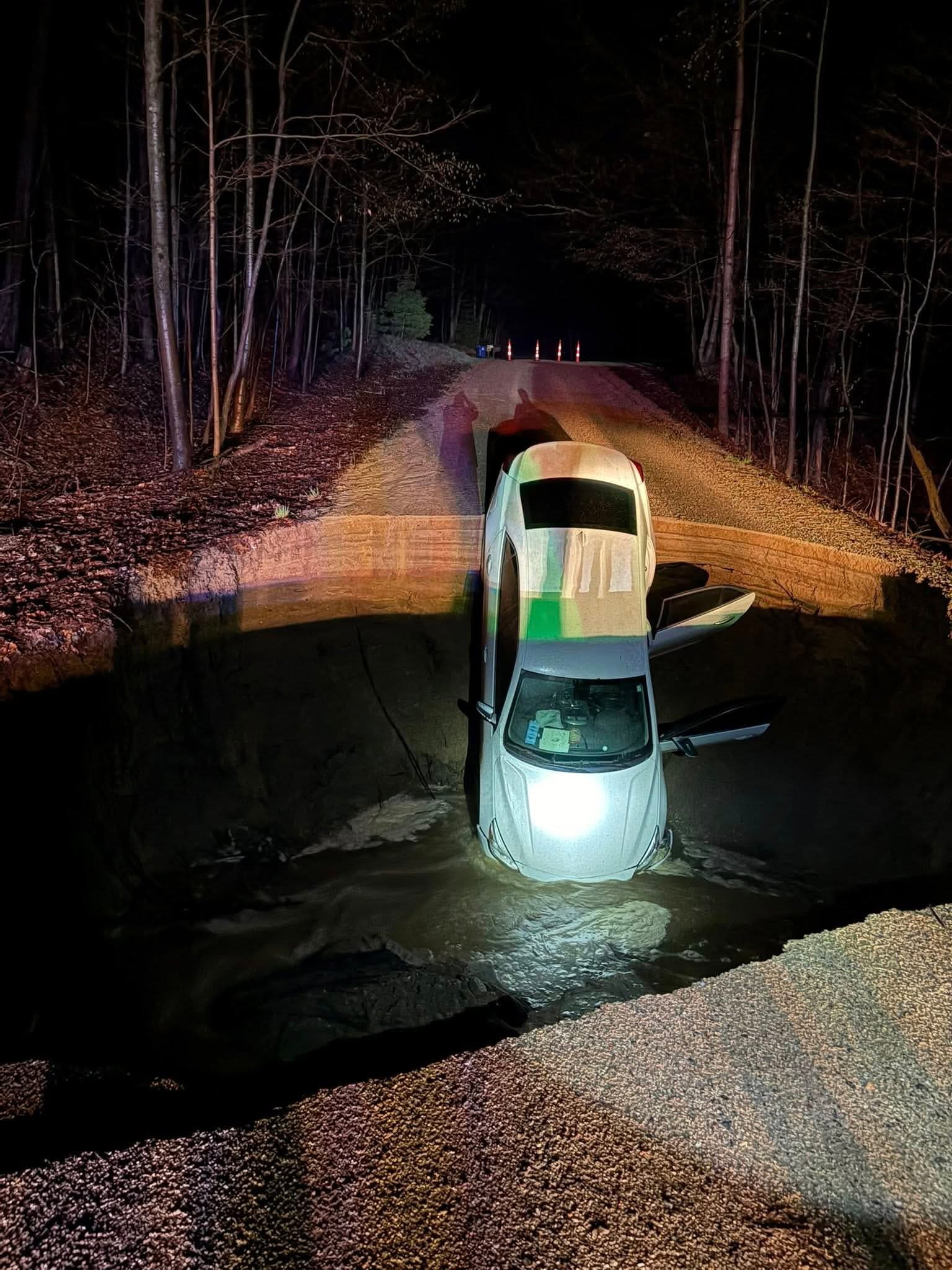 Sink Hole Jerrys Towing and Recovery 4.jpeg