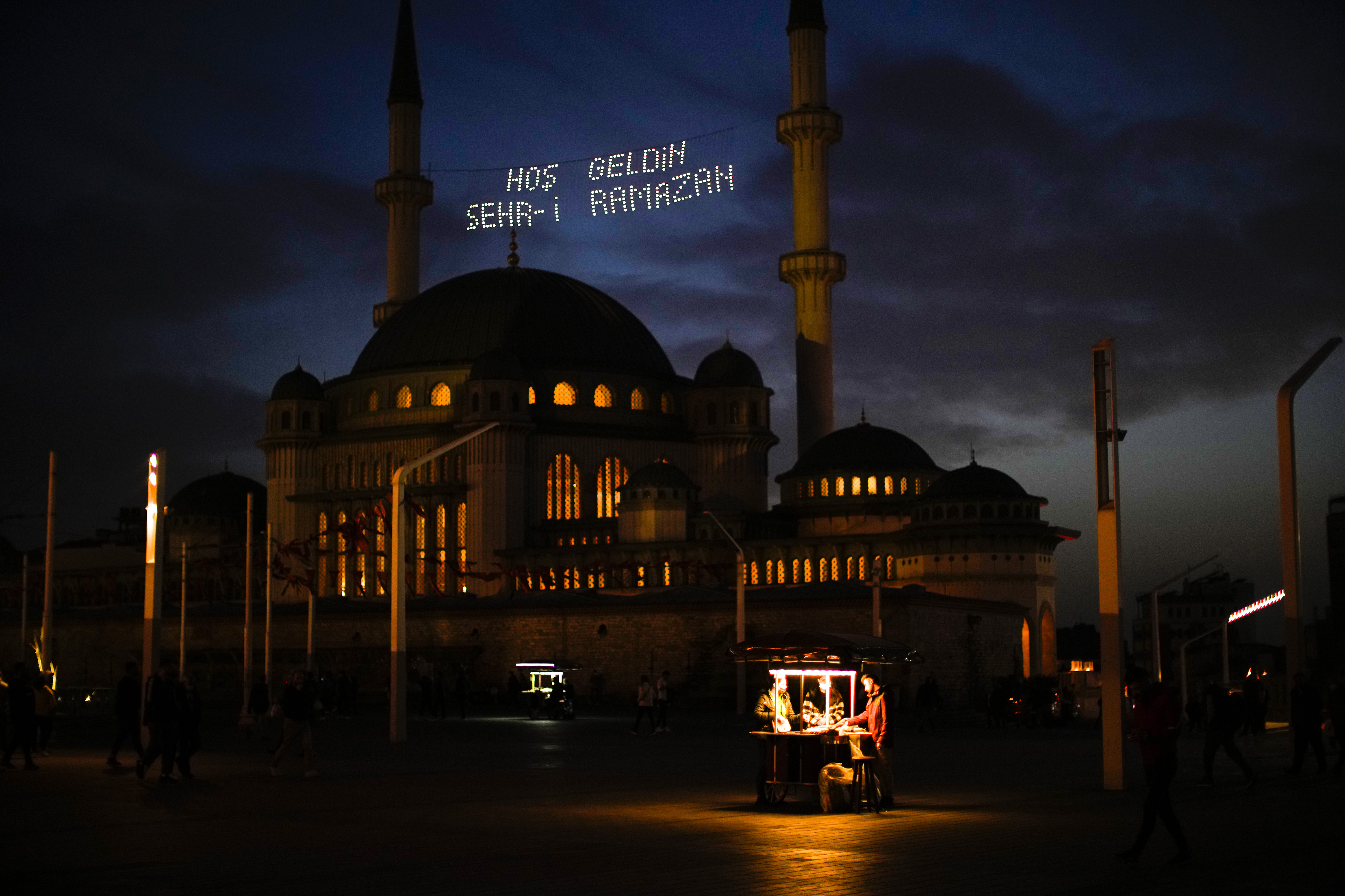 APTOPIX Turkey Ramadan