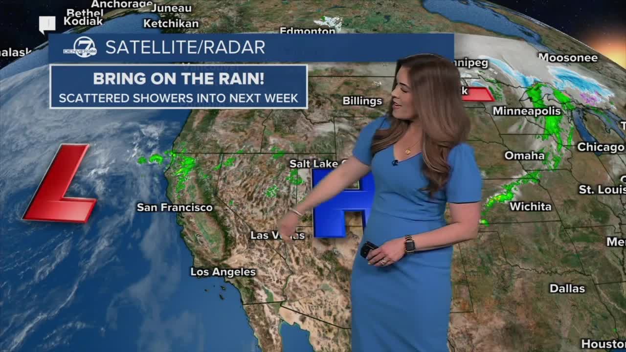 April Showers Continue into Weekend