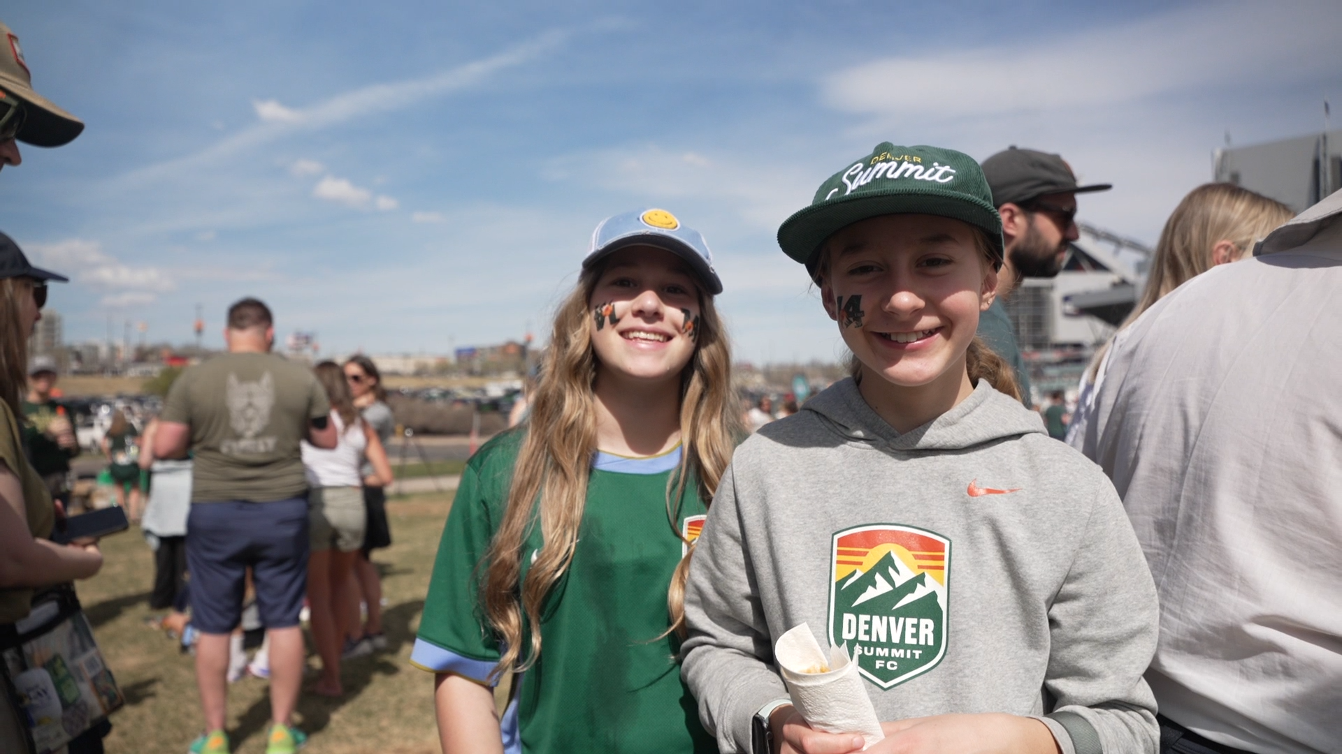 SUMMIT TAILGATE PKG CR.00_00_46_16.Still001.png