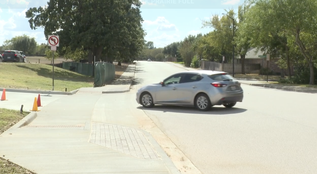 Drivers ignore no-left-turn signs at College Station elementary school, raising safety concerns
