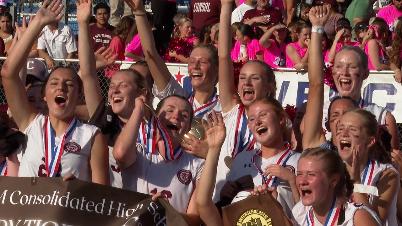 Consol girls soccer
