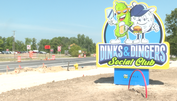 Dinks and Dingers sign