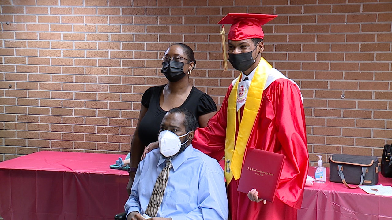 Terminally ill father watches son graduate high school