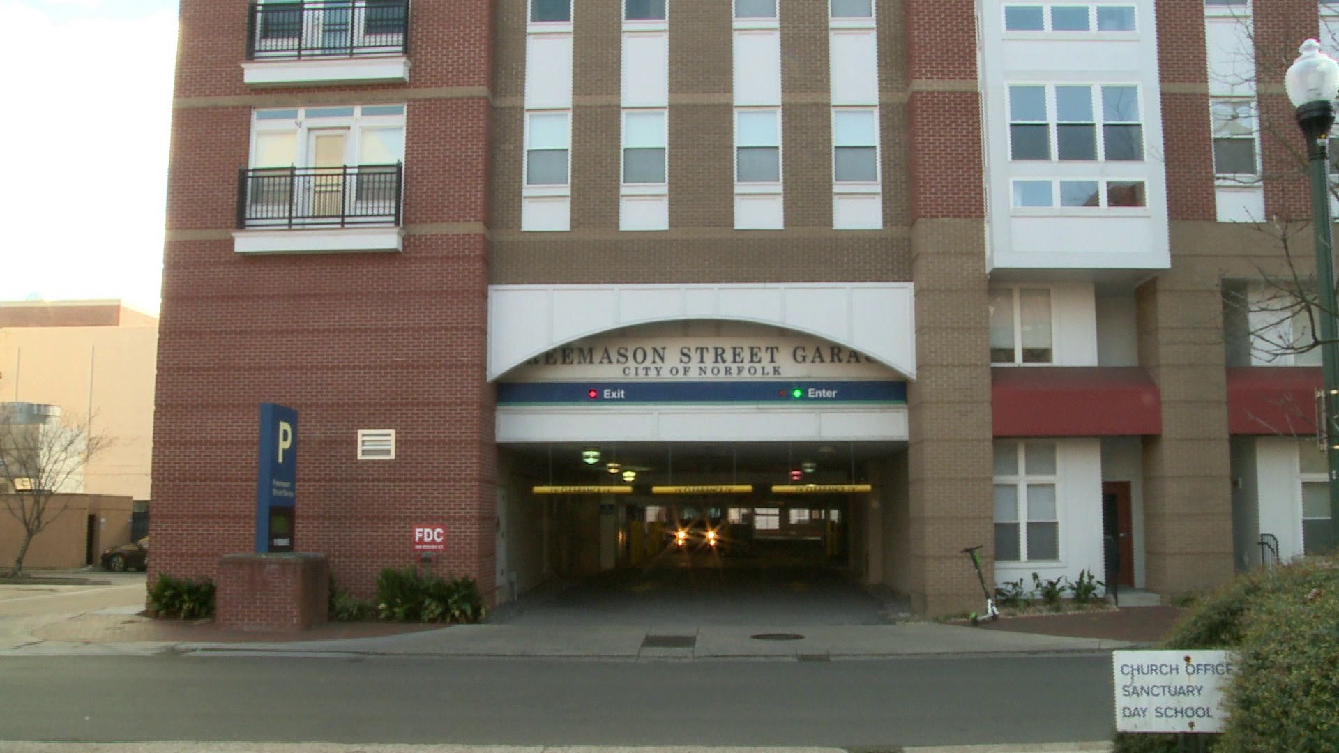 Freemason Street Parking Garage