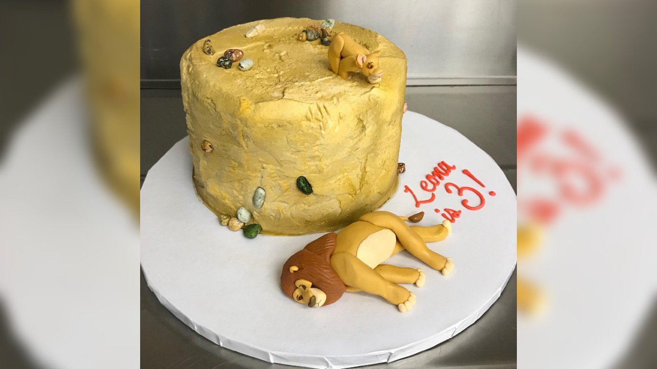 LionKingCake.jpg