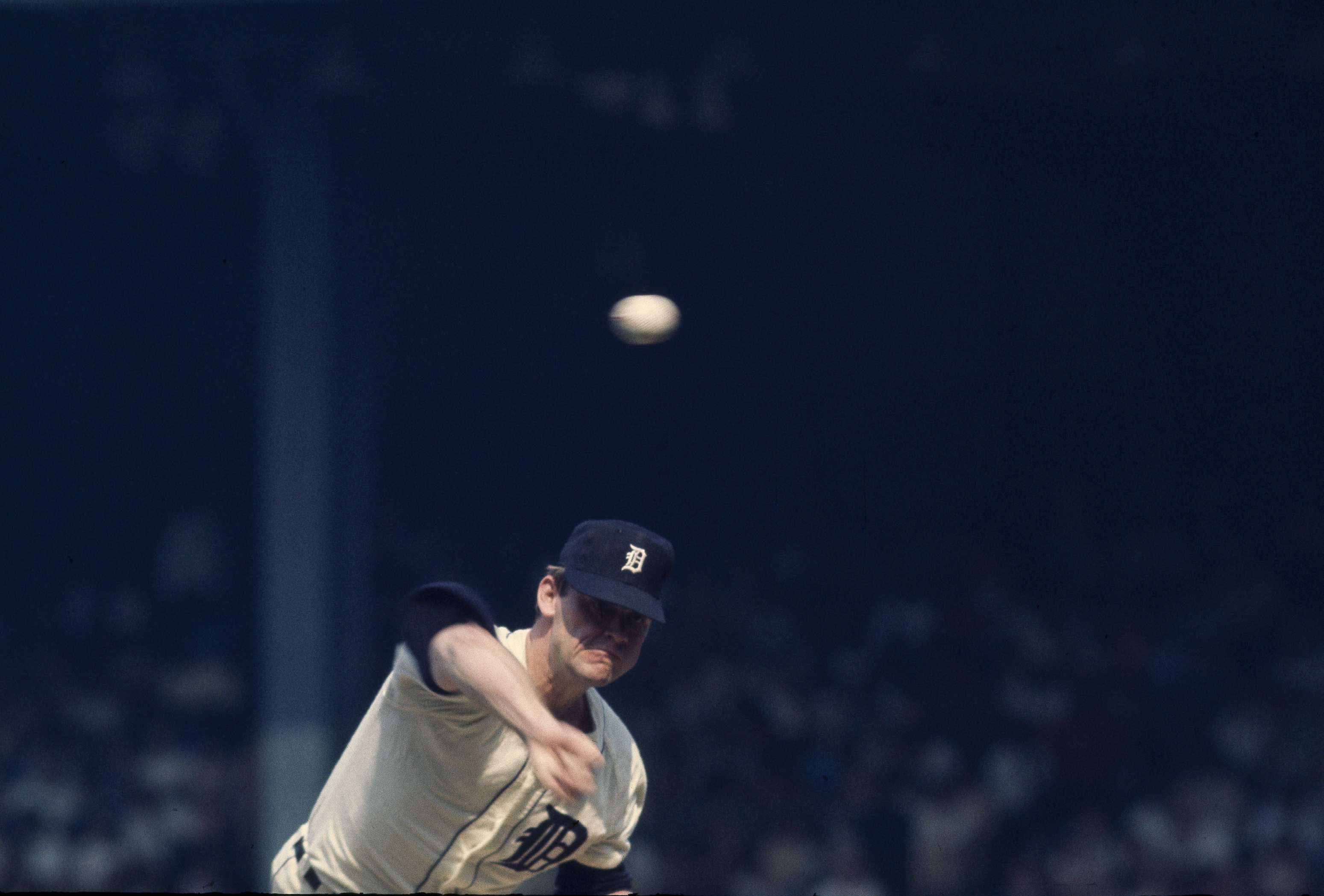 Former Detroit Tiger Denny McLain prepares to sell massive amount of sports memorabilia this weekend