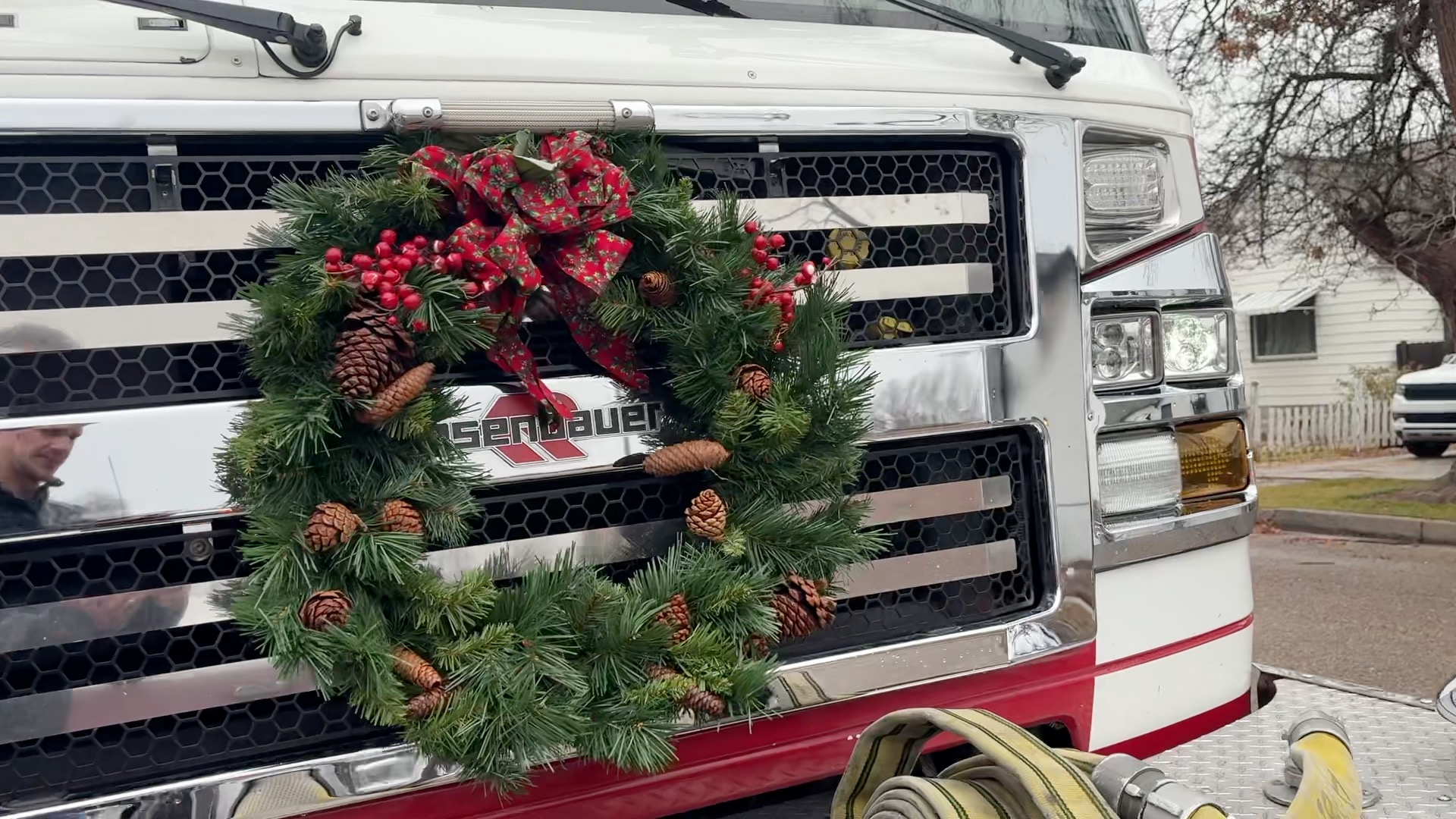 Christmas wreath on Nampa Fire Protection District apparatus