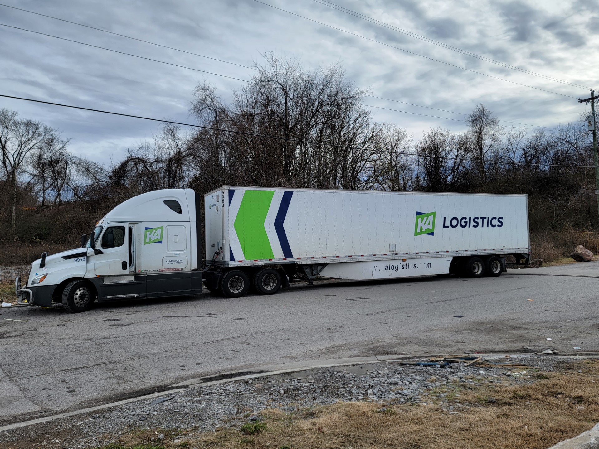 thumbnail_Truck-1.jpg