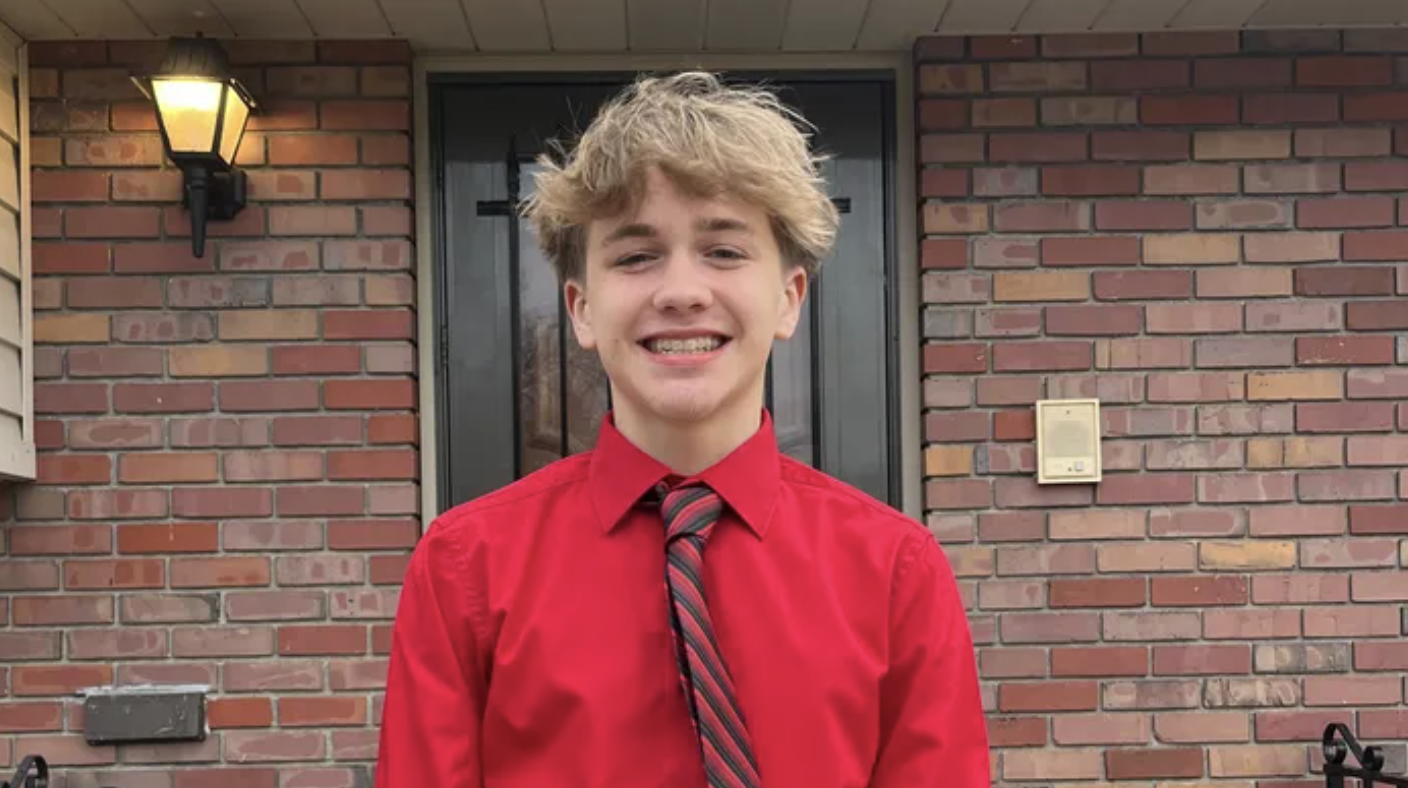 Glacier HS soccer player struck by lightning