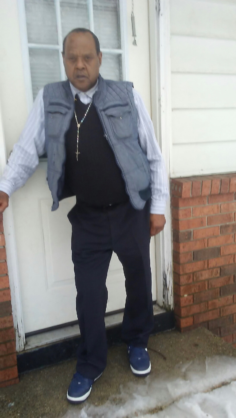 Wyoming family searching for answers after father's death 