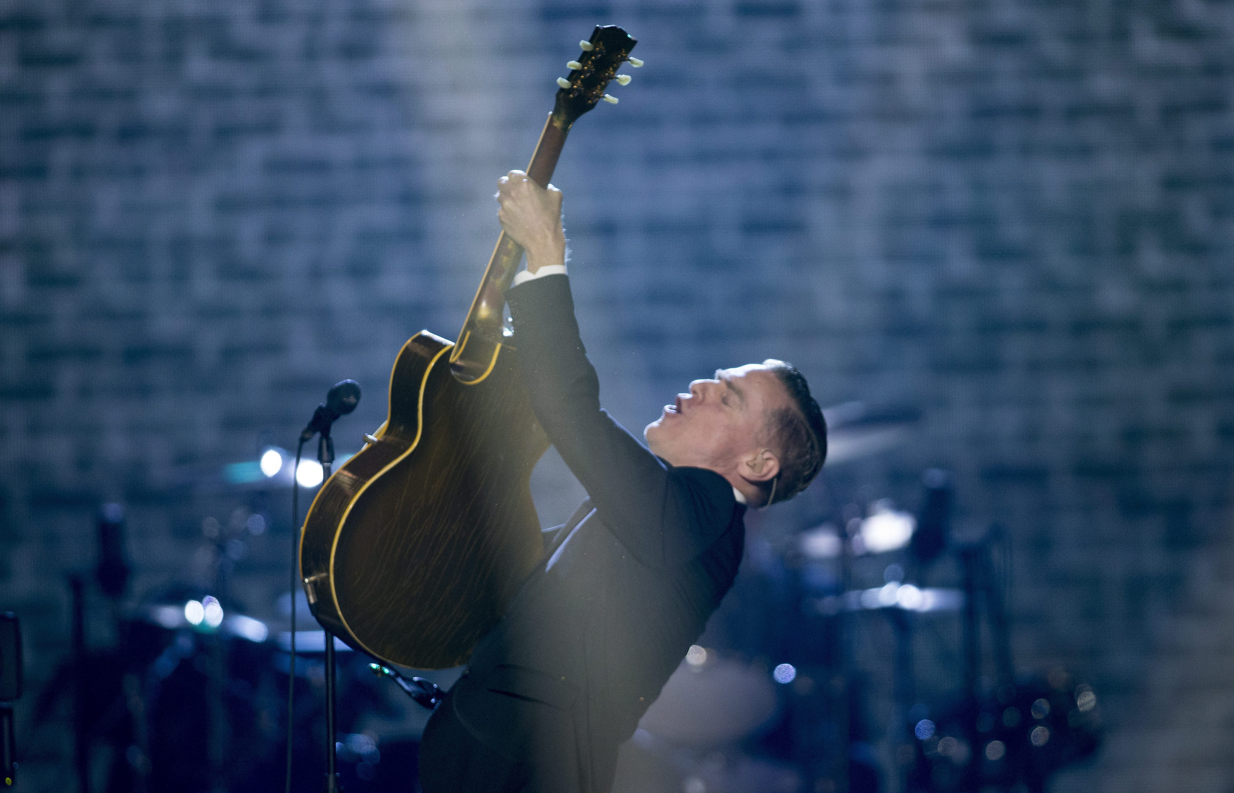 Bryan Adams