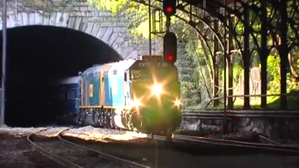 howard st tunnel.jpg