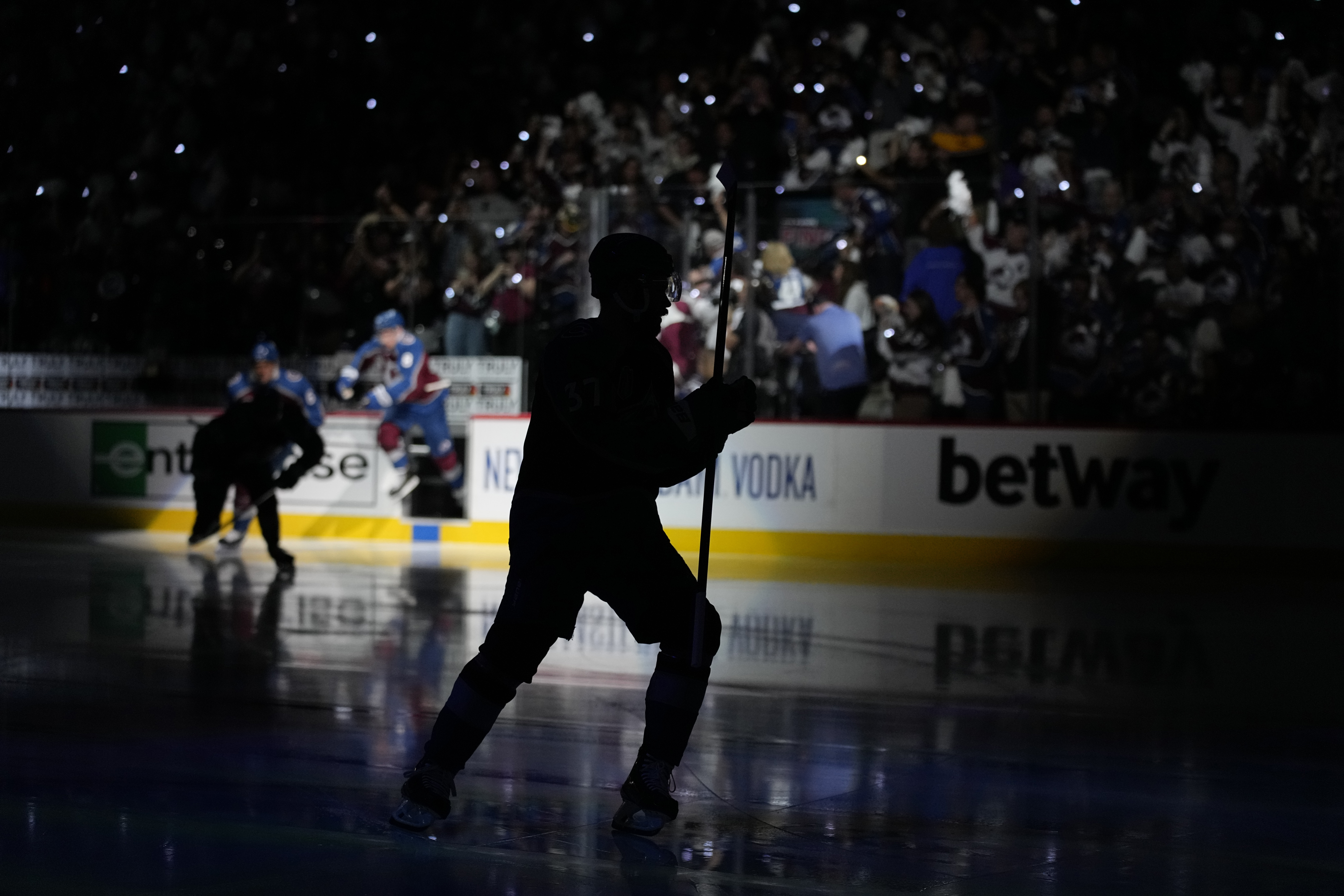 Stanley Cup Lightning Avalanche Hockey