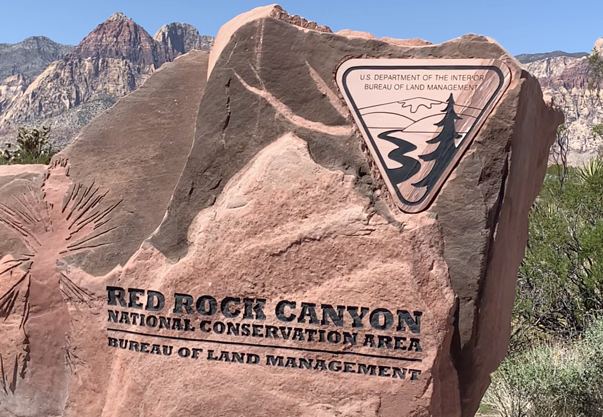 Red Rock Canyon welcome rock.png