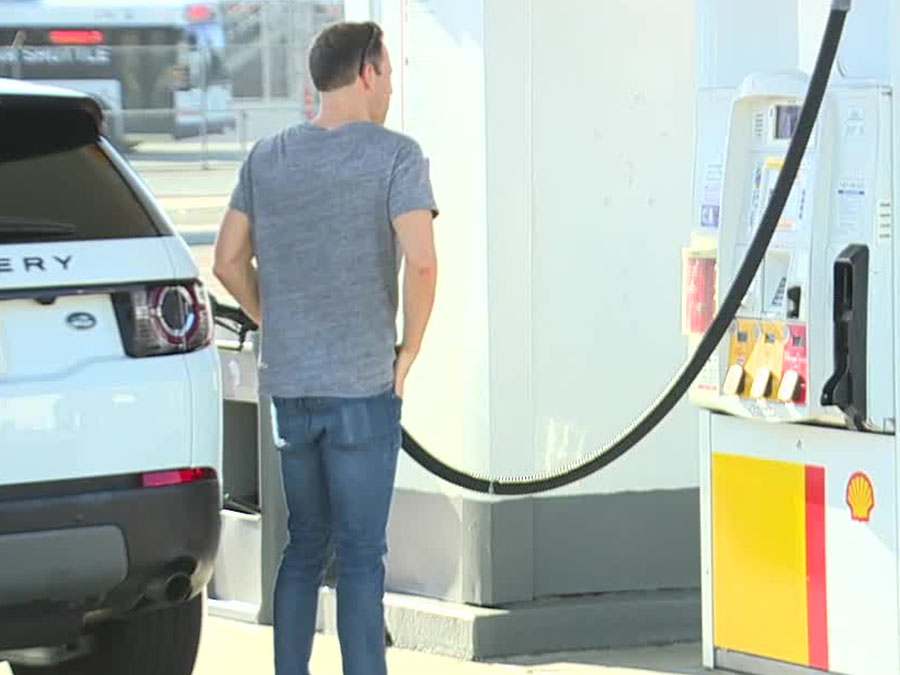 shell_gas_station_gas_pump.jpg