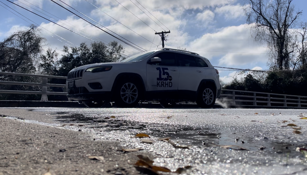 Winter weather leaves icy roads dangerous in Brazos County, experts share safety tips