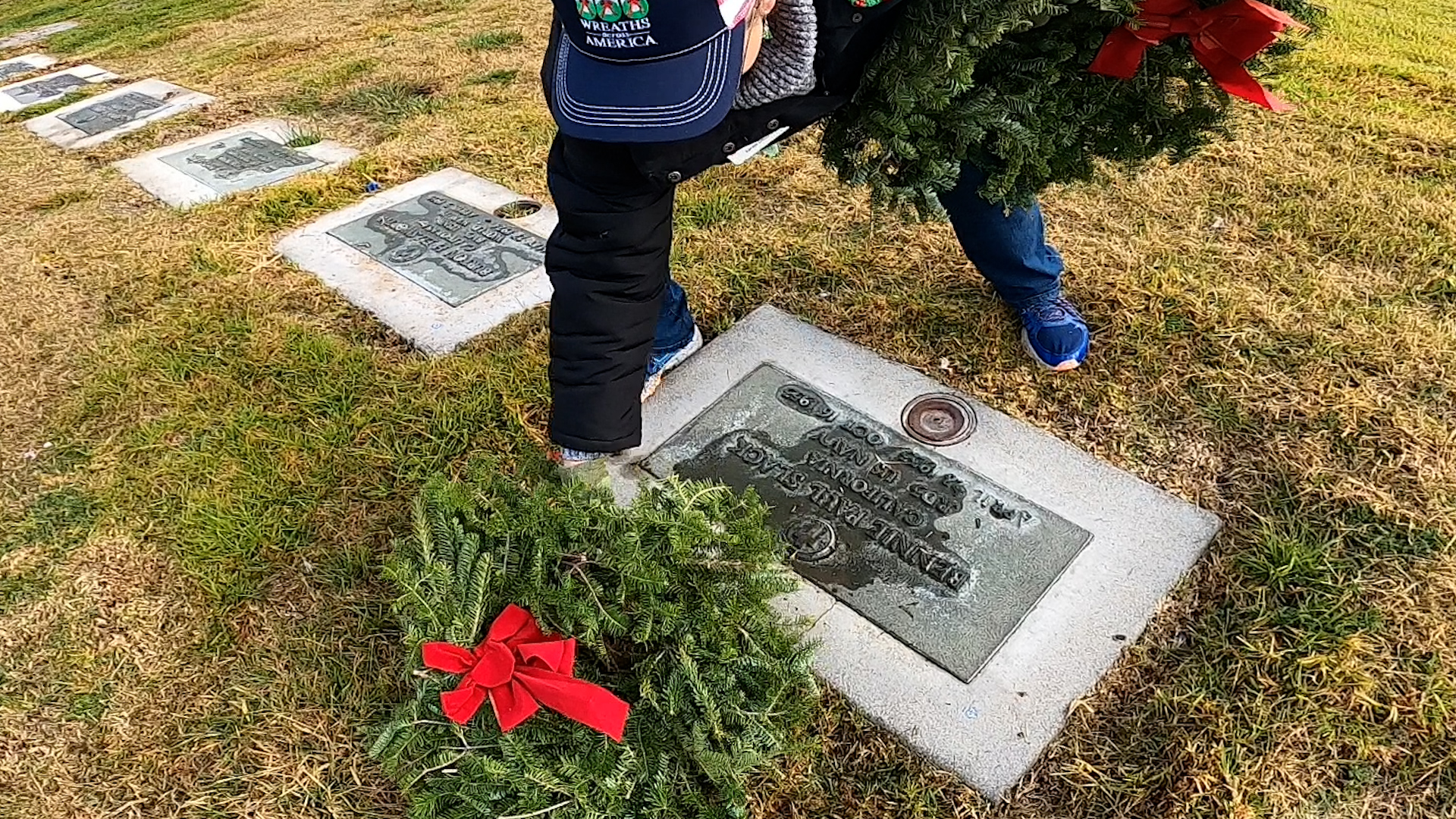 wreaths across america .jpg