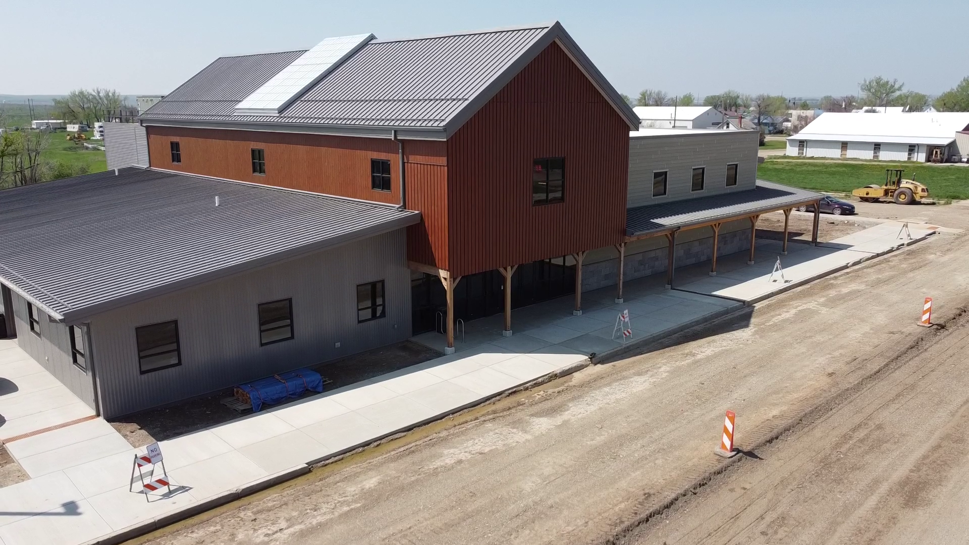 Community center opens in Winnett