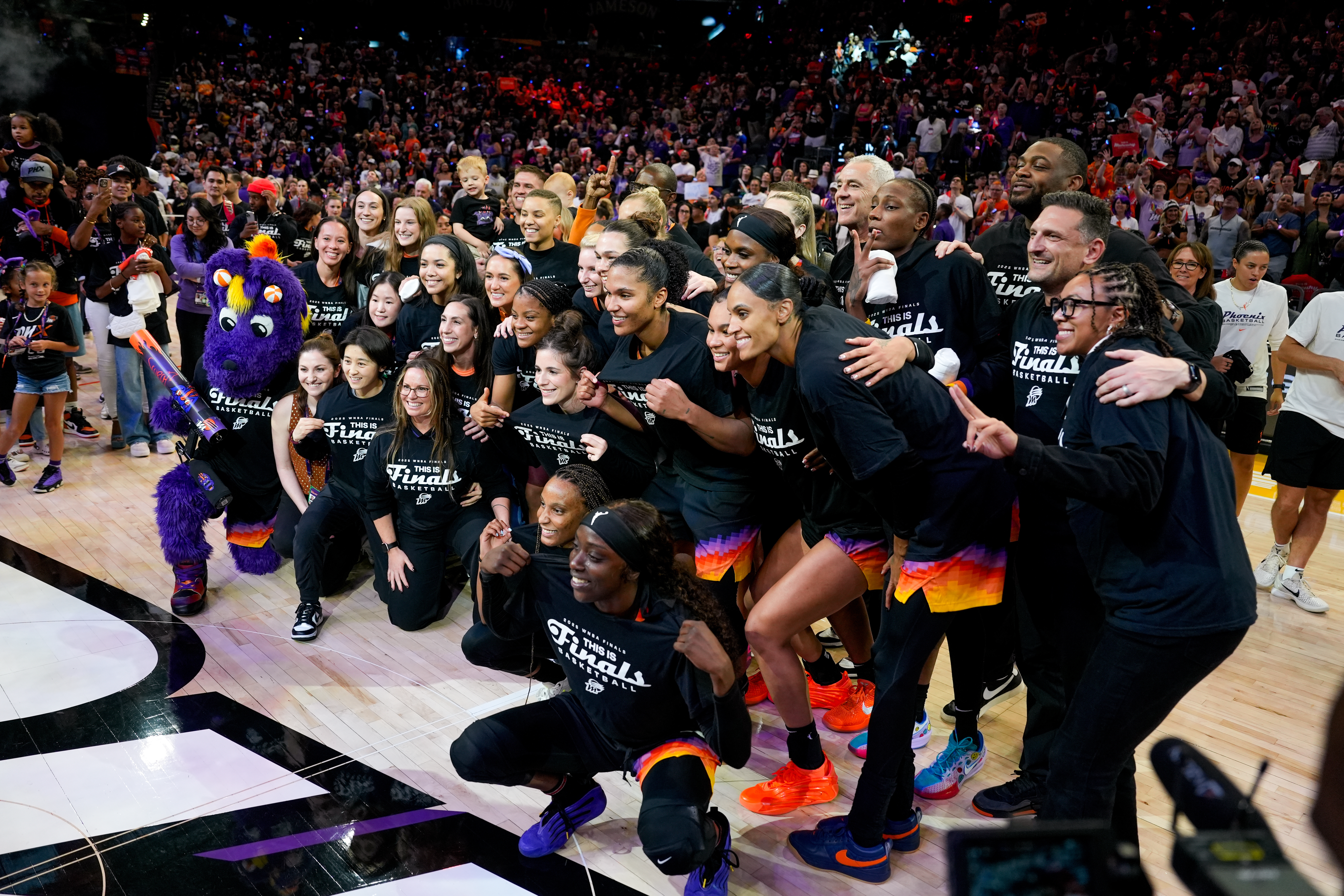 Lynx Mercury Basketball