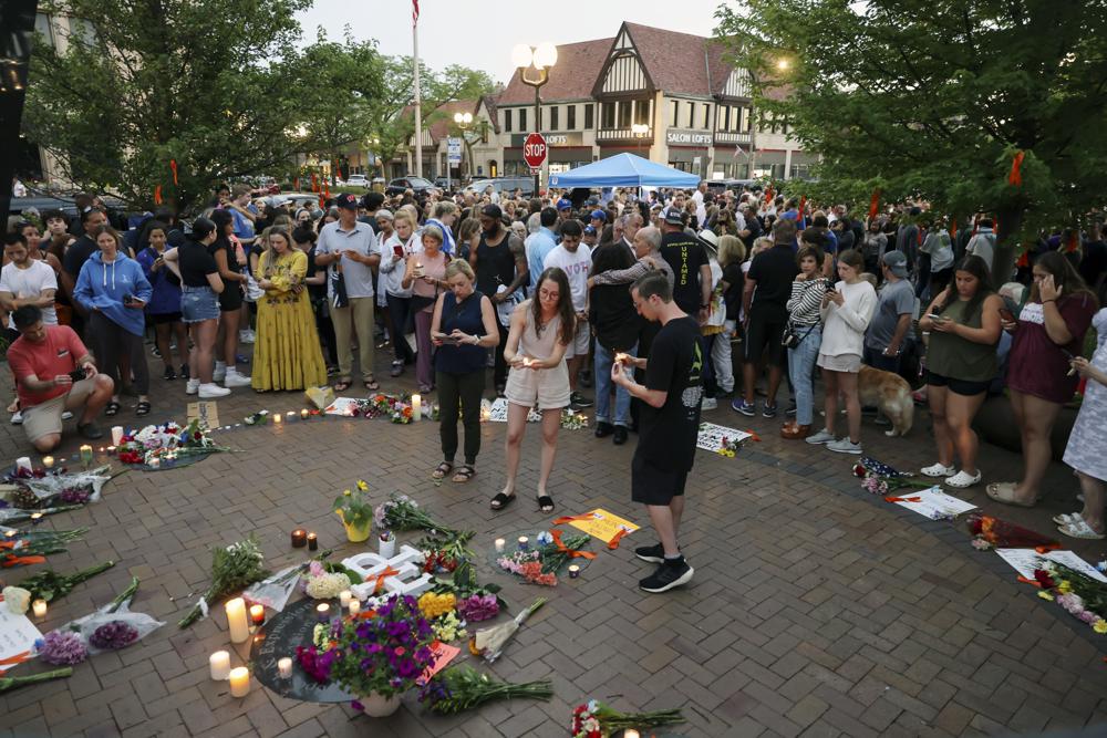 Highland Park memorial
