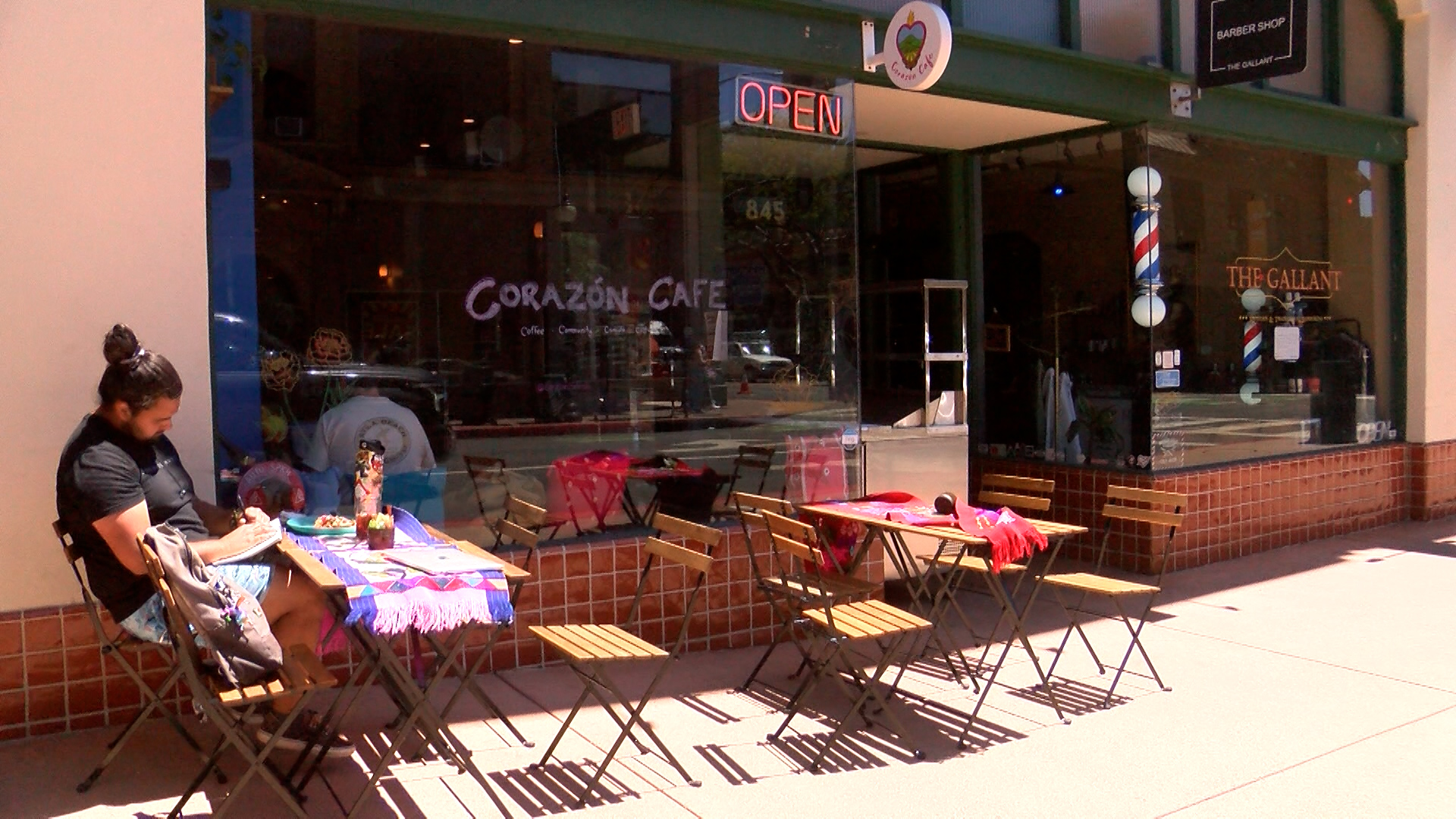 One of the new businesses in town is Corazón Café on Higuera Street. It just opened about a month ago.