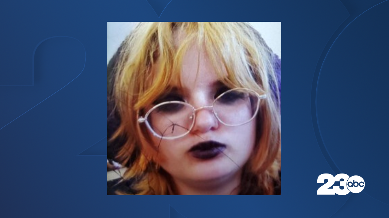 Whitney Stricklind, 16
