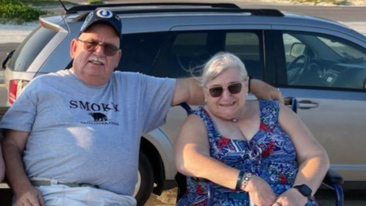 Ronnie and Beverly Barker