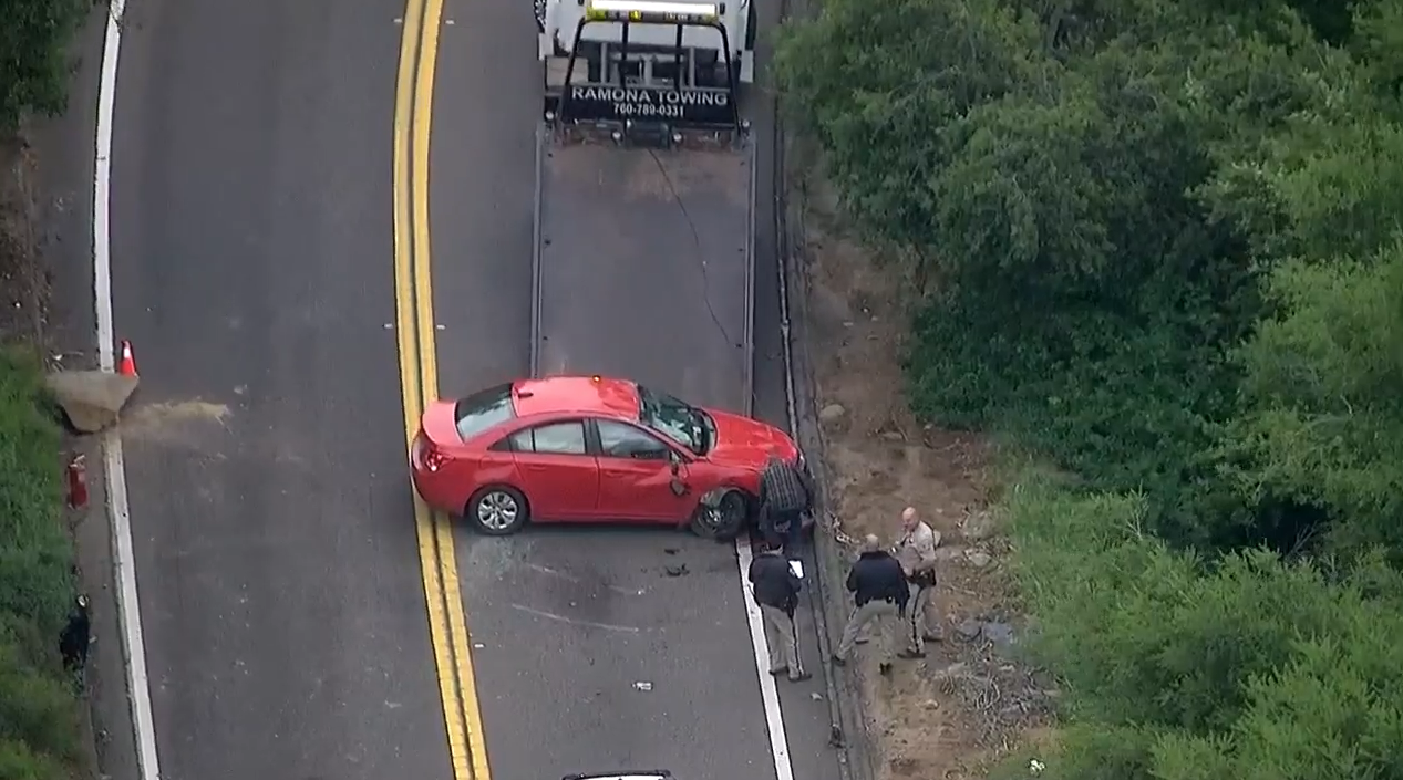 car vs boulder sr 78 ramona 5/5/25