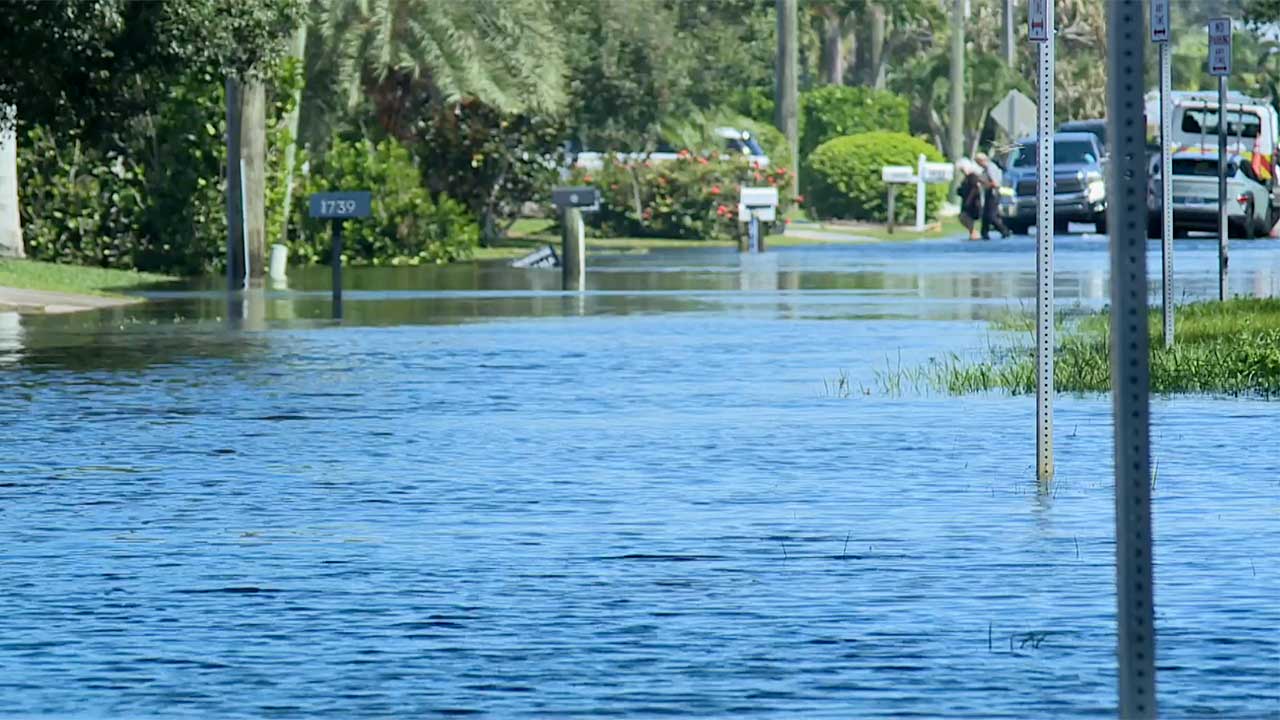 Areas of Palm City off Dyer Point Road were flooded on Oct. 26, 2026, amid king tides and high winds.