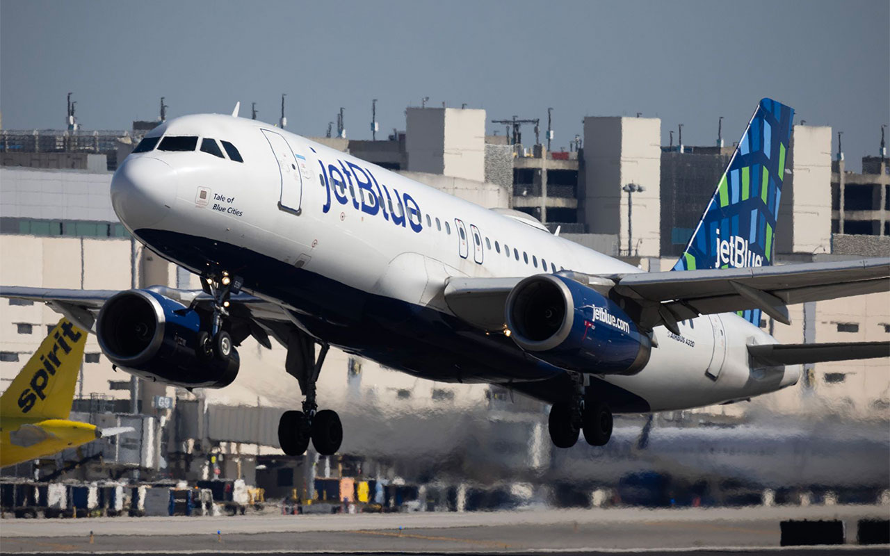 JetBlue plane 